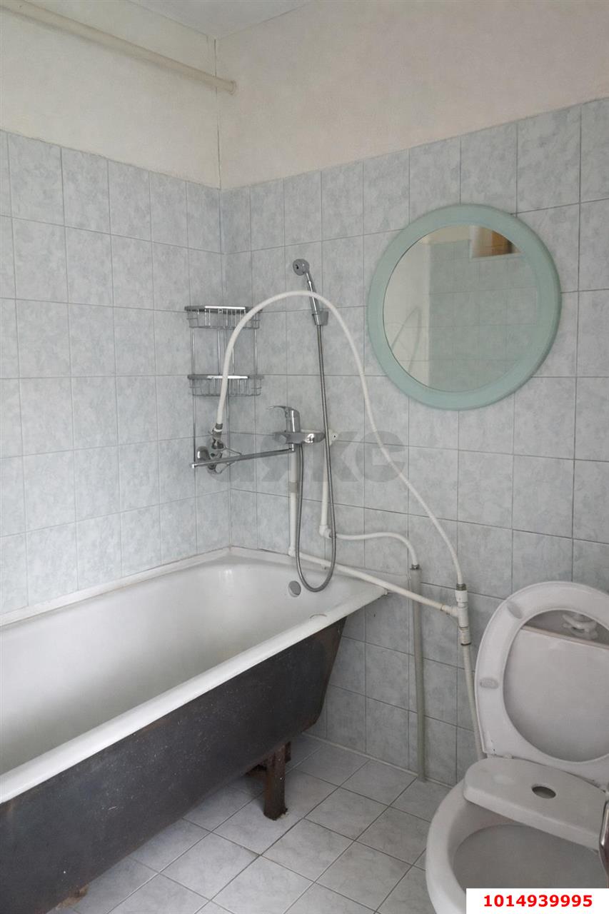 Фото №6: 2-комнатная квартира 34&nbsp;м², 1/1&nbsp;эт. - Краснодар, Центральный внутригородской округ, мкр. Центральный, ул. Митрофана Седина, 98