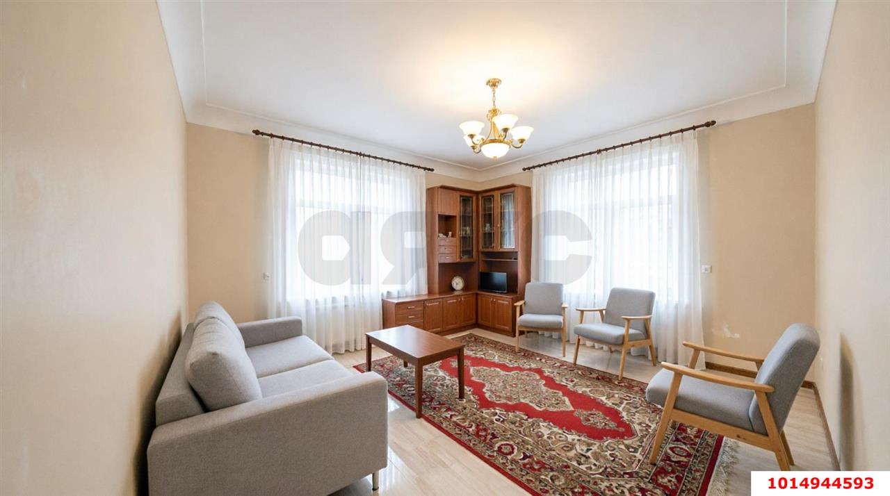 Фото №1: 3-комнатная квартира 61&nbsp;м², 1/2&nbsp;эт. - Краснодар, Западный внутригородской округ, мкр. Фестивальный, ул. имени Дзержинского, 117