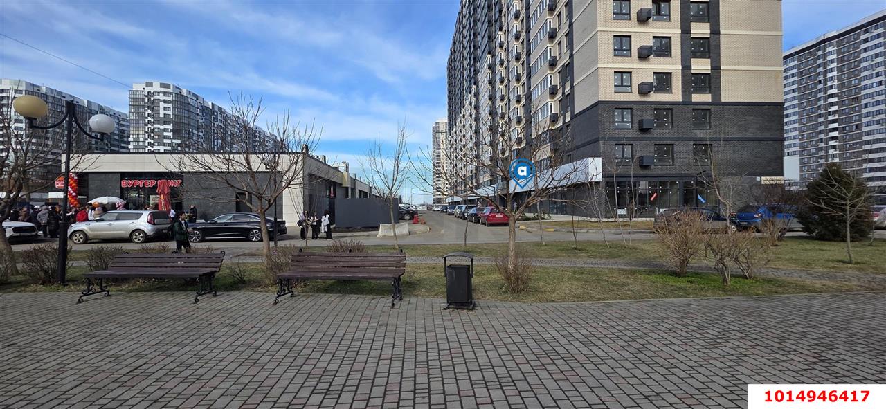Фото №7: Торговое помещение 41&nbsp;м², 1/16&nbsp;эт. - Краснодар, Прикубанский внутригородской округ, мкр. Россинского, б-р Адмиралтейский, 1