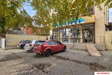 Фото №1: Торговое помещение 242&nbsp;м², 1/3&nbsp;эт. - Краснодар, мкр. Покровка, ул. Северная, 455