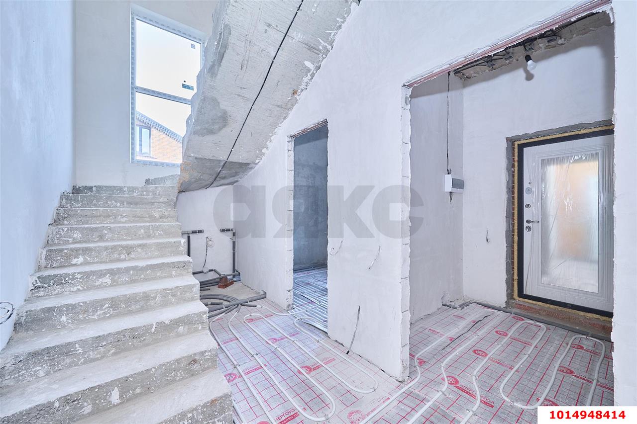Фото №13: Дом 158&nbsp;м² + 4.7&nbsp;сот., 2&nbsp;эт. - Ленина, Карасунский внутригородской округ, мкр. квартал Золотистый, 59/11