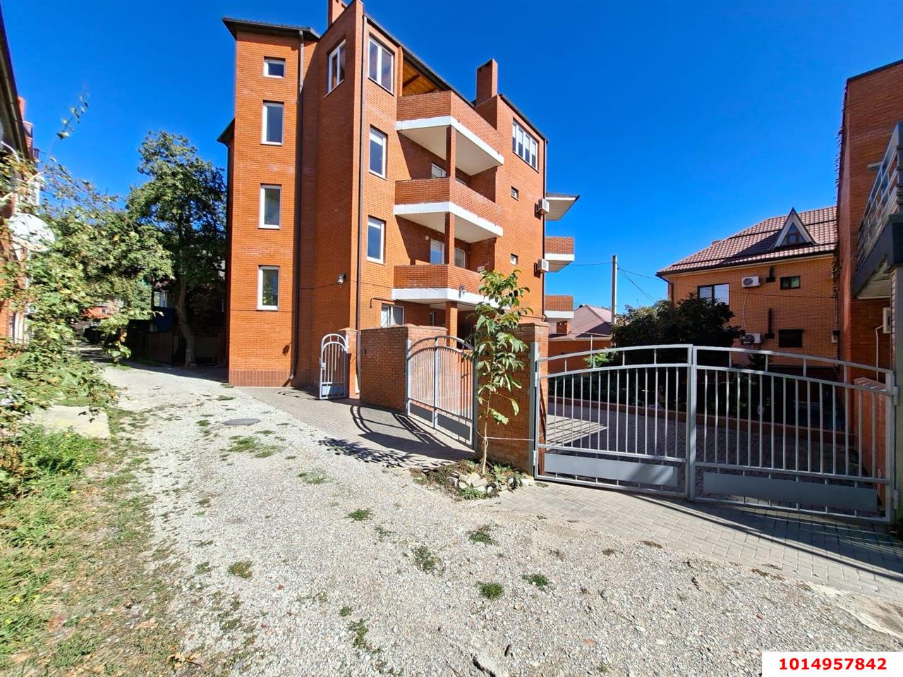 Фото №7: Дом 628&nbsp;м² + 8.14&nbsp;сот., 5&nbsp;эт. - Геленджик, ул. Герцена, 14