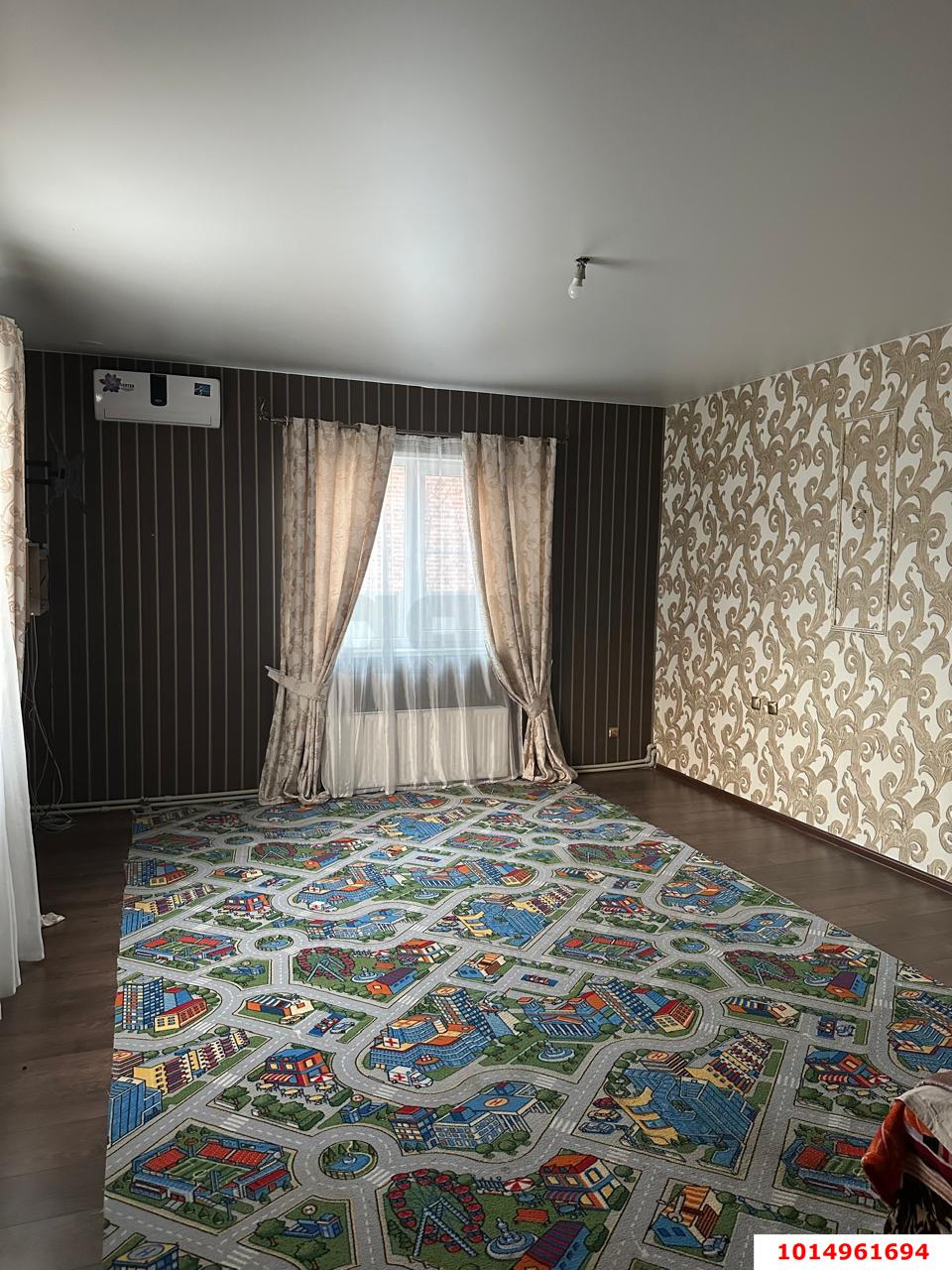 Фото №4: Дом 220&nbsp;м² + 10&nbsp;сот., 2&nbsp;эт. - Новый Сад, ул. Садовая, 3