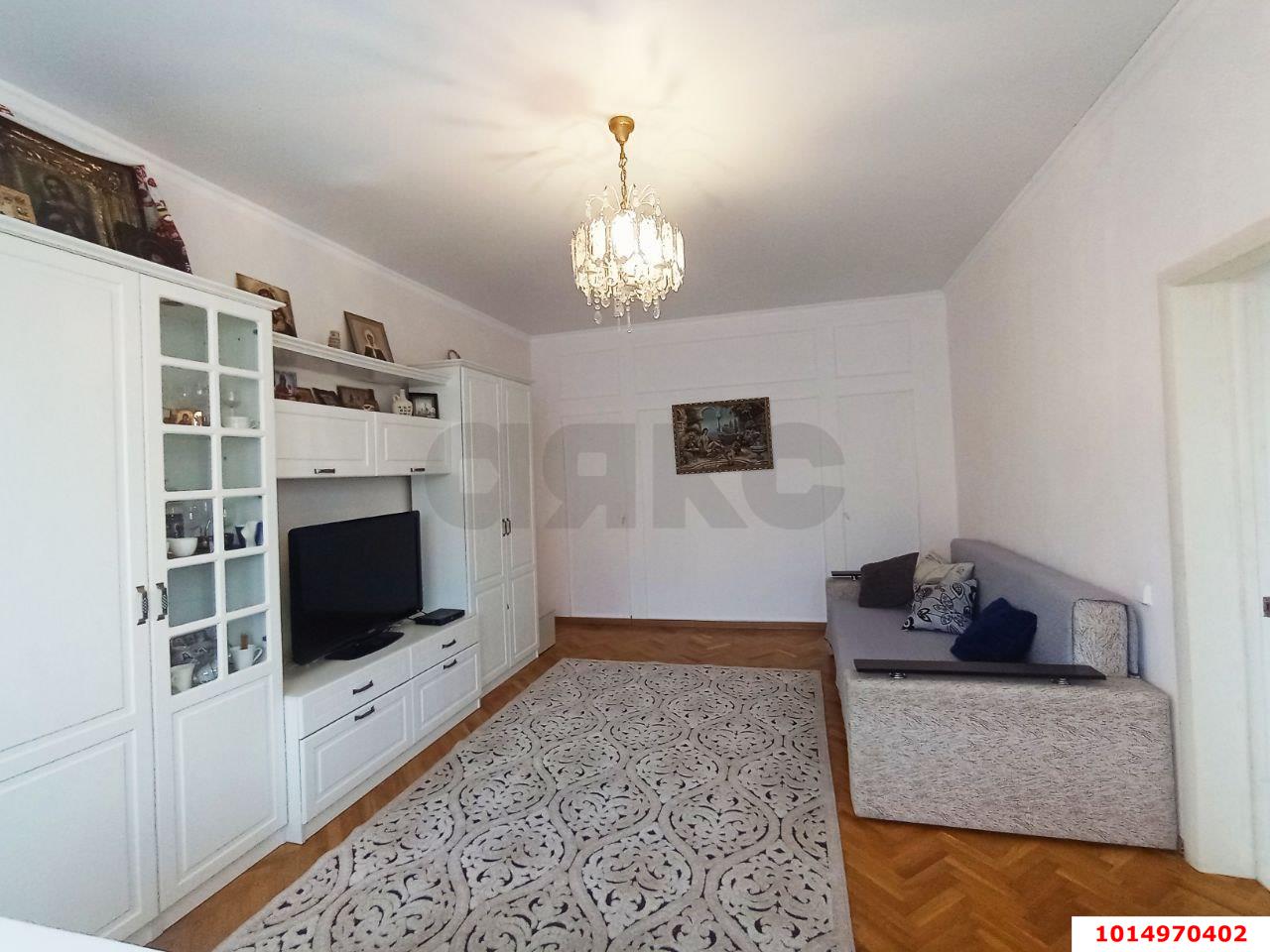 Фото №5: Дом 131&nbsp;м² + 2&nbsp;сот., 2&nbsp;эт. - Краснодар, Прикубанский внутригородской округ, мкр. КП Золотой город, пр-д 2-й Звенигородский