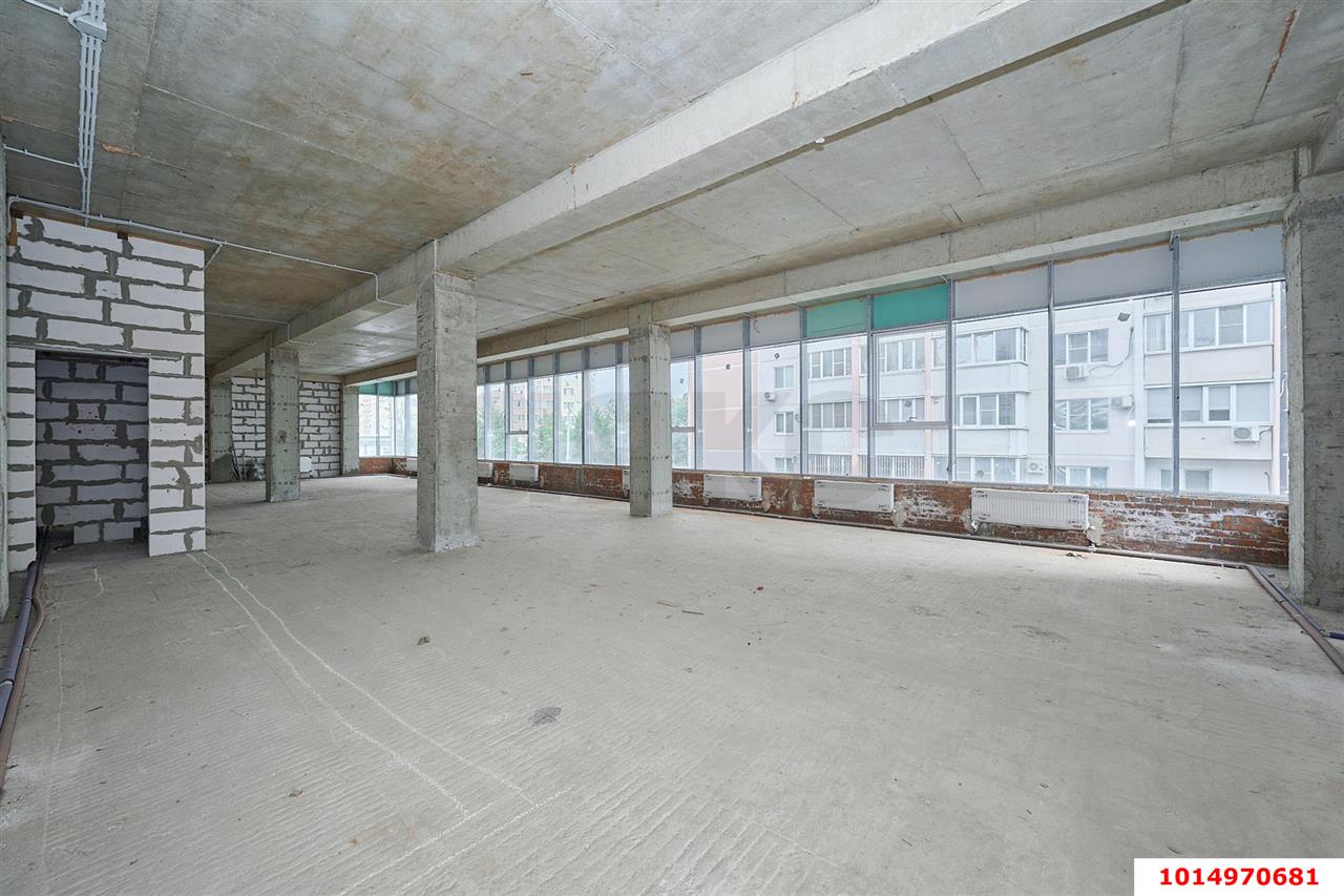 Фото №6: Отдельное здание 369&nbsp;м², 1/2&nbsp;эт. - Краснодар, Прикубанский внутригородской округ, мкр. Краевая Клиническая Больница, ул. Восточно-Кругликовская, 72/1