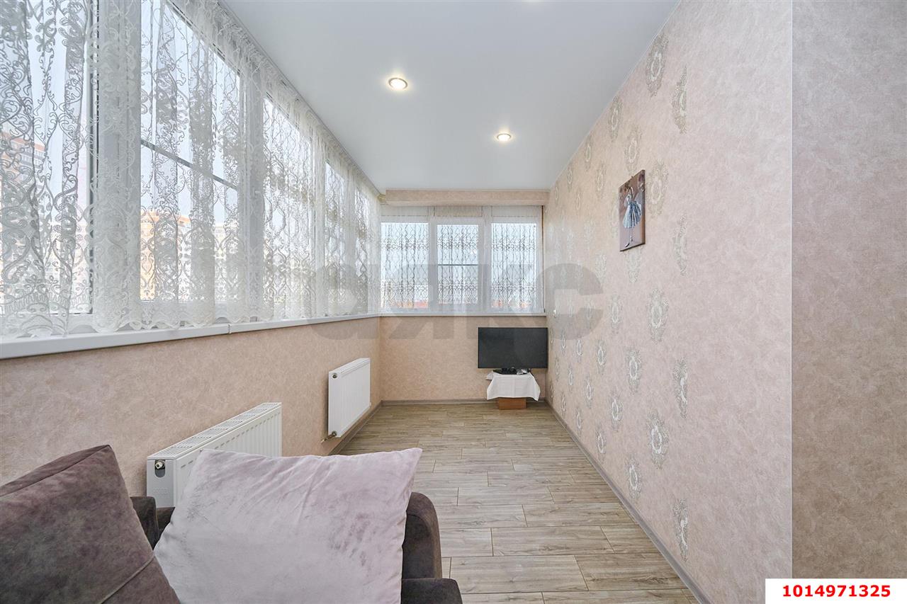 Фото №7: 2-комнатная квартира 63&nbsp;м², 4/10&nbsp;эт. - Краснодар, Прикубанский внутригородской округ, Россинского, мкр. жилой комплекс Инсити-Парк, ул. Командорская, 1к1