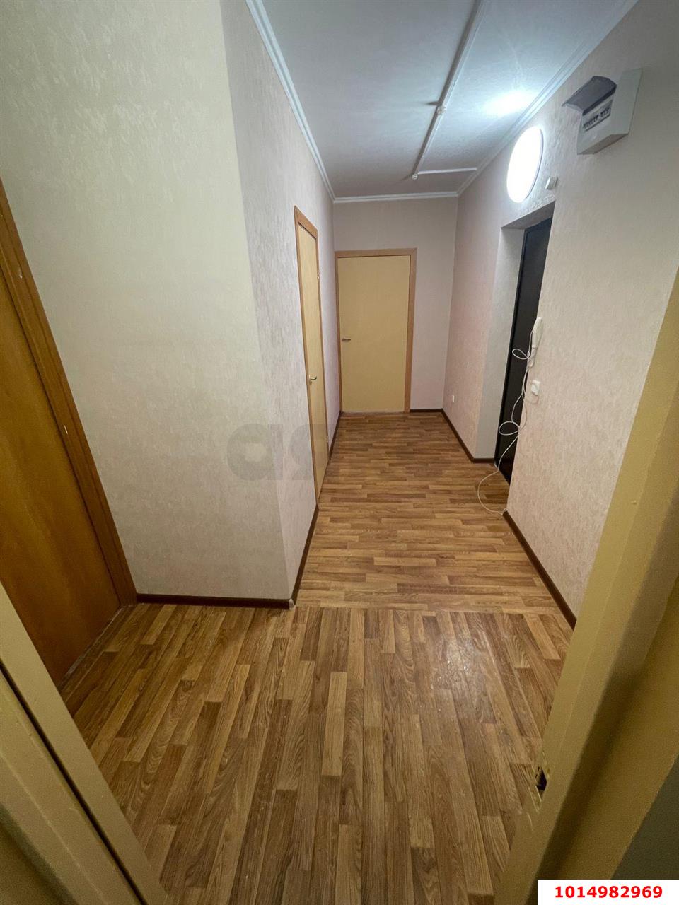 Фото №1: 2-комнатная квартира 60&nbsp;м², 1/15&nbsp;эт. - Краснодар, Прикубанский внутригородской округ, мкр. Восточно-Кругликовский, ул. им. Героя Яцкова И.В., 18