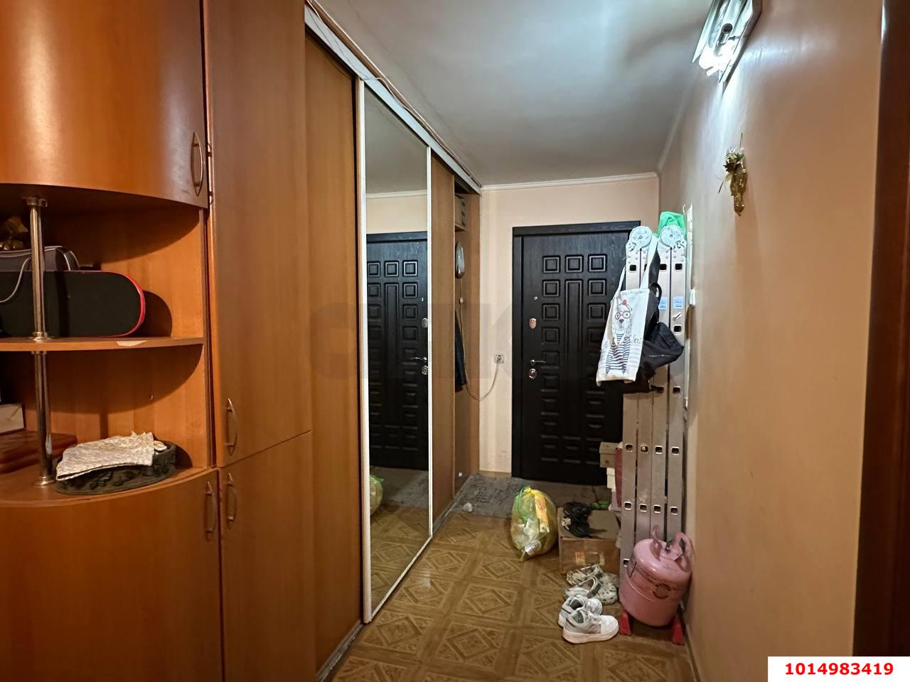 Фото №12: 2-комнатная квартира 80&nbsp;м², 9/9&nbsp;эт. - Краснодар, Западный внутригородской округ, мкр. Сельскохозяйственный Институт, ул. Алма-Атинская, 148