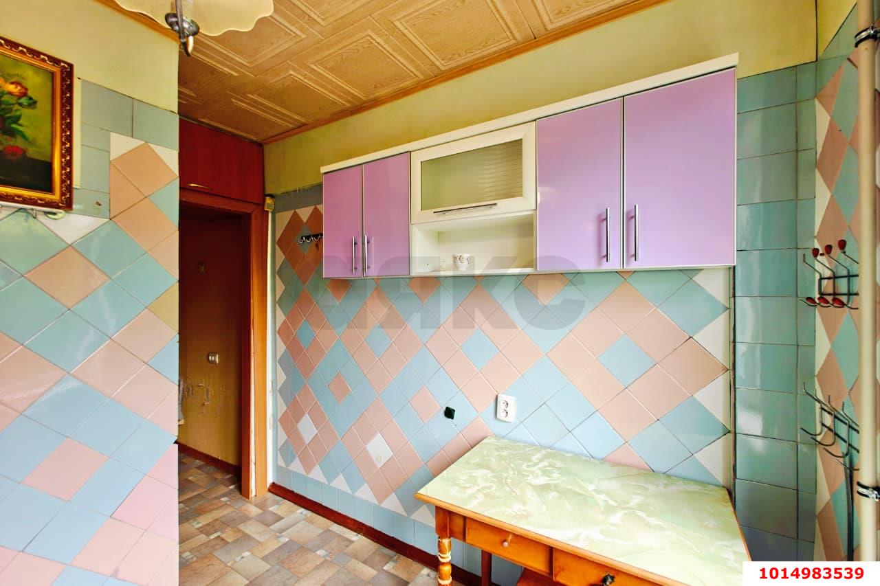 Фото №3: 3-комнатная квартира 65&nbsp;м², 3/5&nbsp;эт. - Краснодар, Карасунский внутригородской округ, мкр. Гидростроителей, ул. Гидростроителей, 32