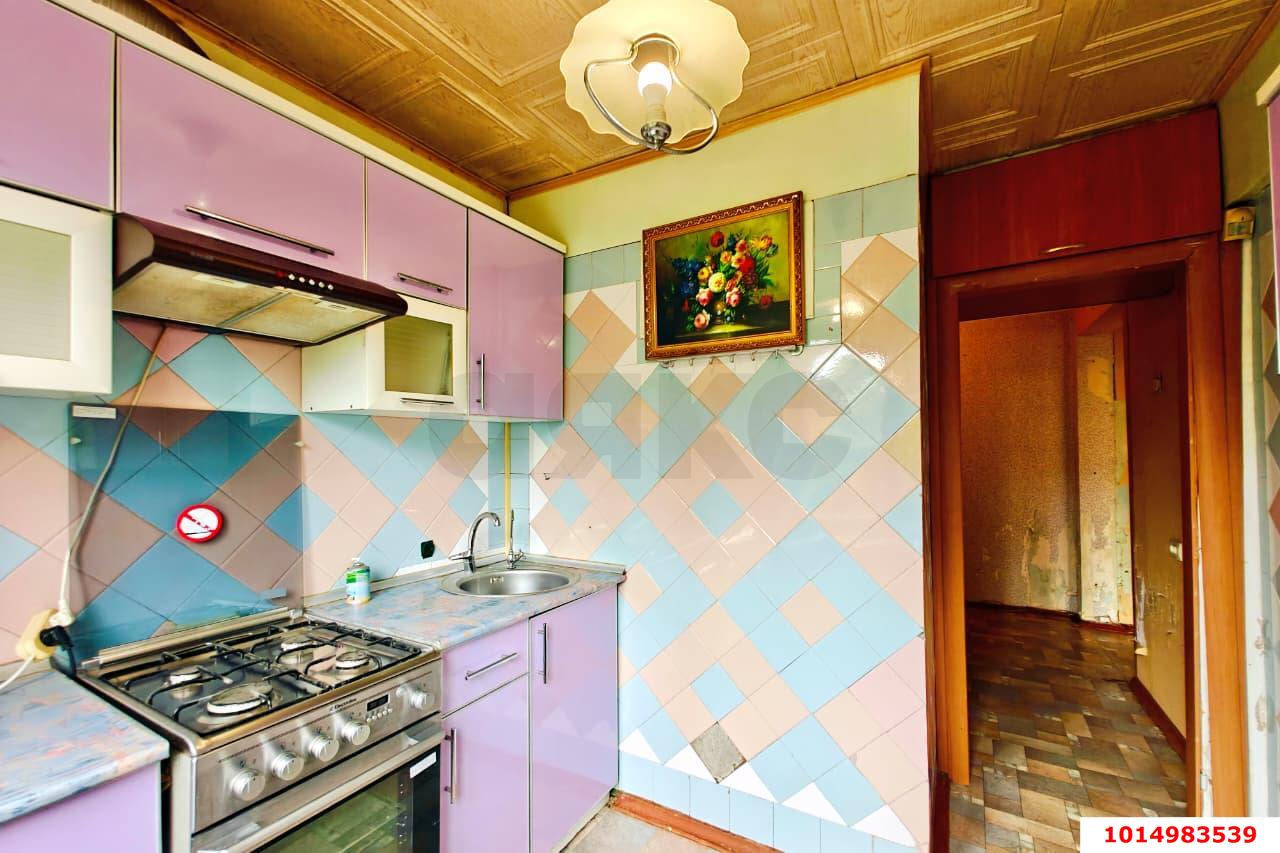Фото №2: 3-комнатная квартира 65&nbsp;м², 3/5&nbsp;эт. - Краснодар, Карасунский внутригородской округ, мкр. Гидростроителей, ул. Гидростроителей, 32