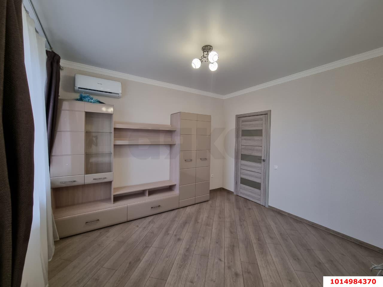 Фото №11: 3-комнатная квартира 130&nbsp;м², 4/4&nbsp;эт. - Краснодар, Карасунский внутригородской округ, ж/м Пашковский, ул. Максима Горького, 78