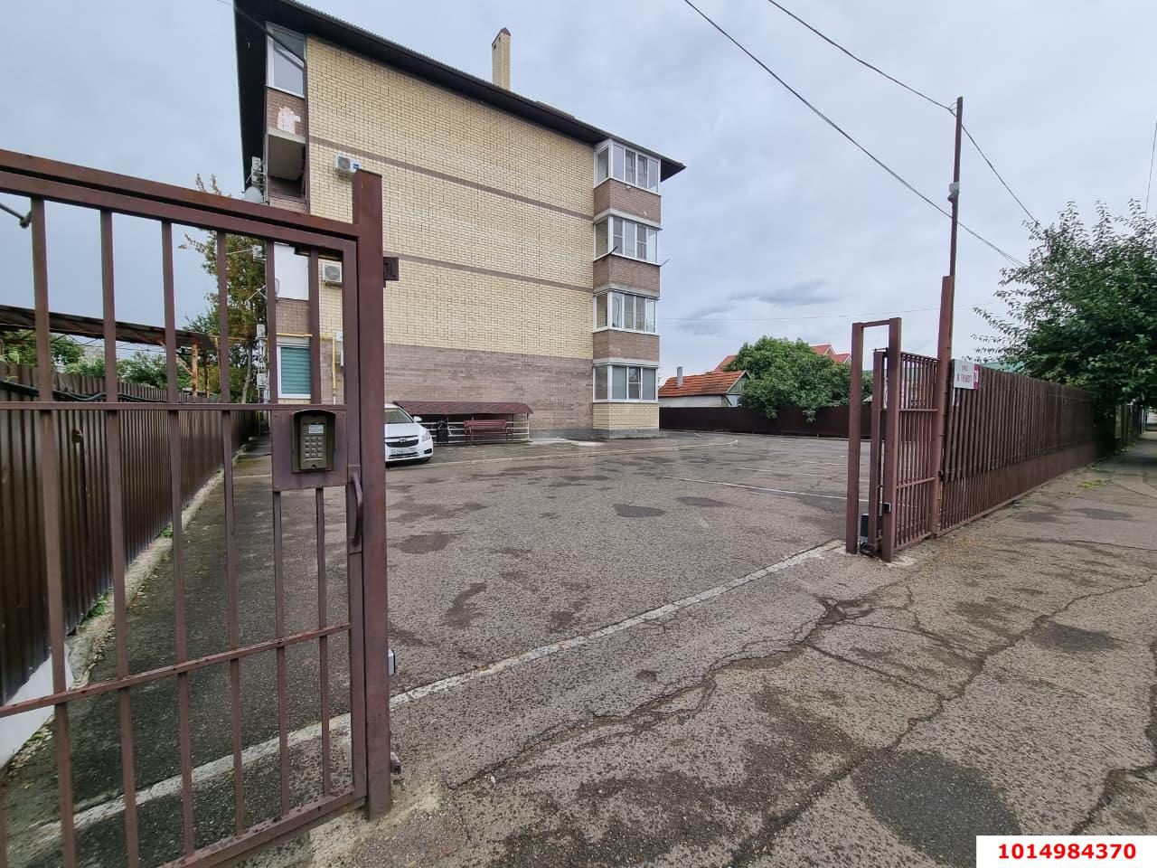 Фото №17: 3-комнатная квартира 130&nbsp;м², 4/4&nbsp;эт. - Краснодар, Карасунский внутригородской округ, ж/м Пашковский, ул. Максима Горького, 78