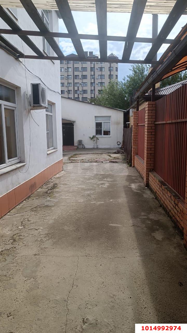 Фото №2: Дом 195&nbsp;м² + 3.87&nbsp;сот., 2&nbsp;эт. - СТ Кубань, ул. Урюковая, 10
