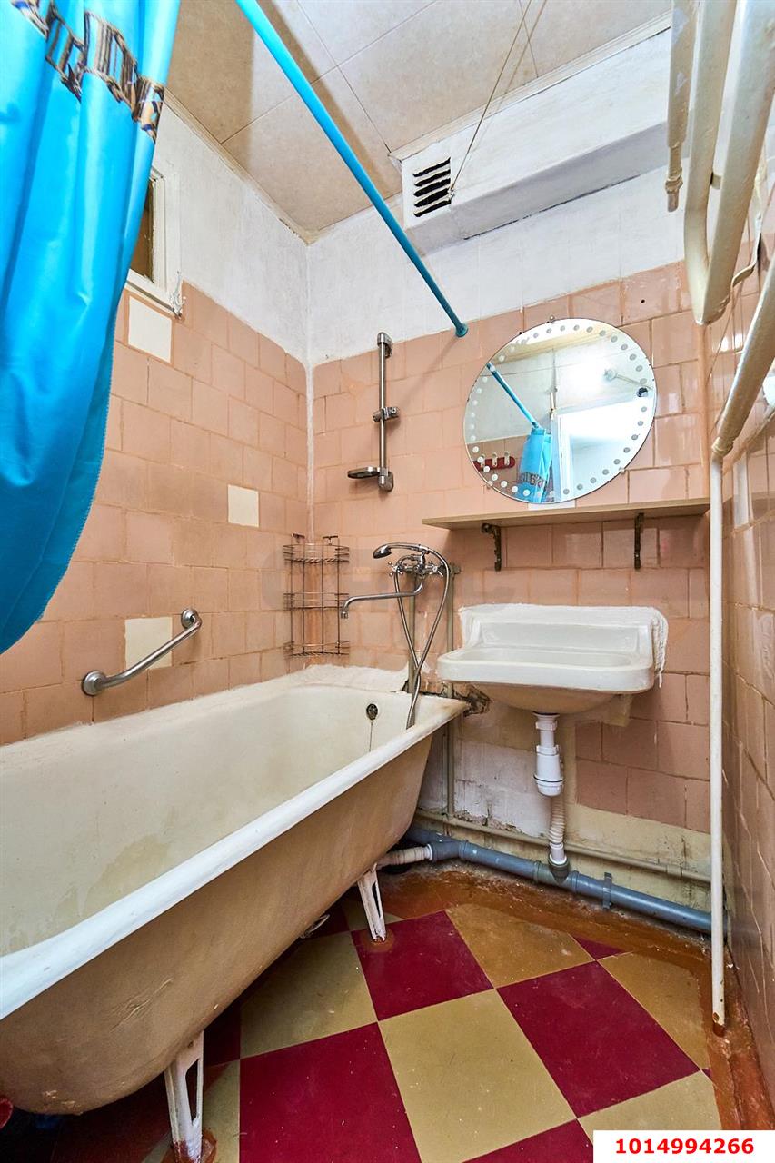 Фото №12: 3-комнатная квартира 65&nbsp;м², 1/5&nbsp;эт. - Краснодар, Прикубанский внутригородской округ, мкр. Фестивальный, ул. Гагарина, 83
