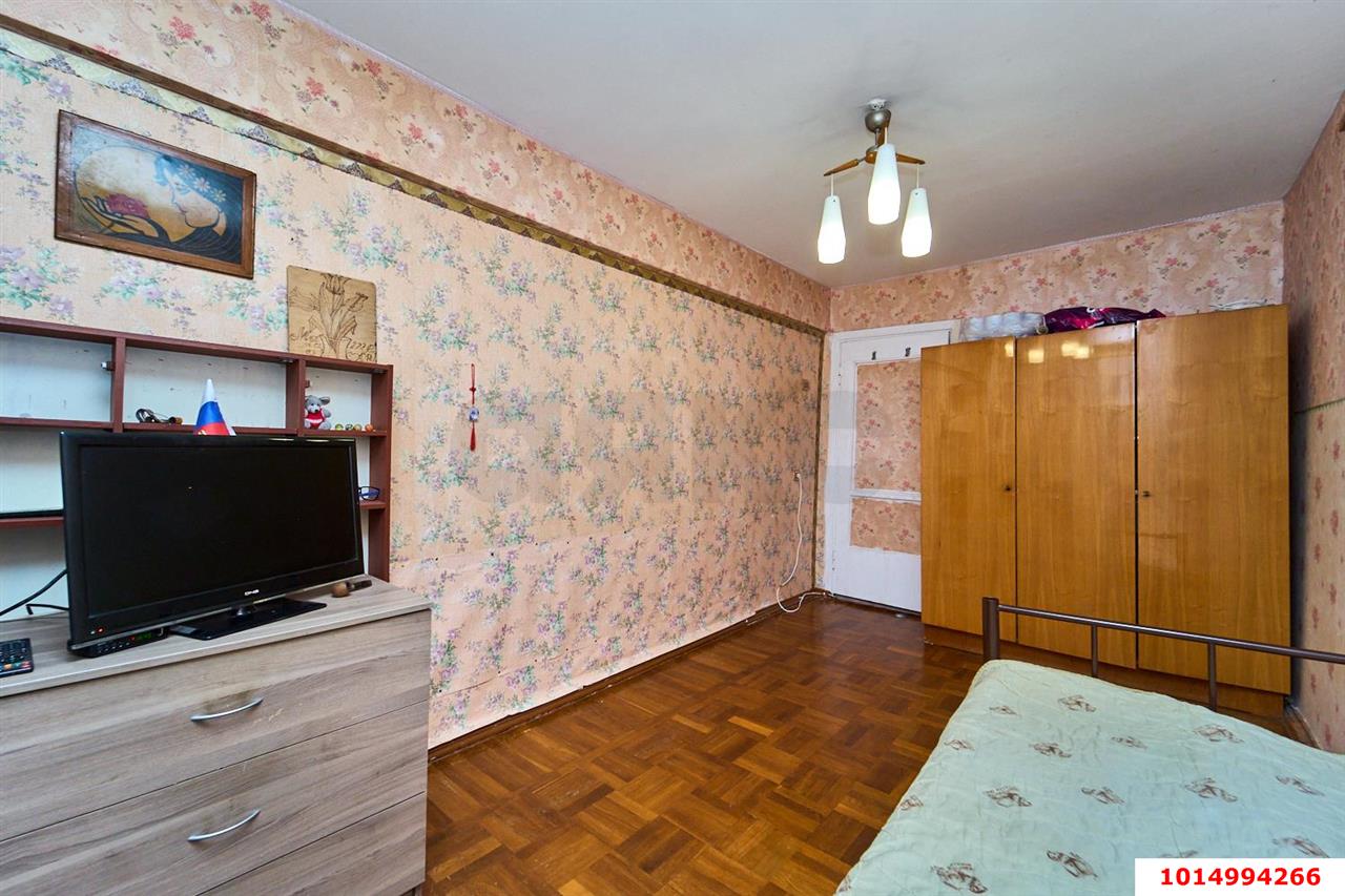 Фото №7: 3-комнатная квартира 65&nbsp;м², 1/5&nbsp;эт. - Краснодар, Прикубанский внутригородской округ, мкр. Фестивальный, ул. Гагарина, 83