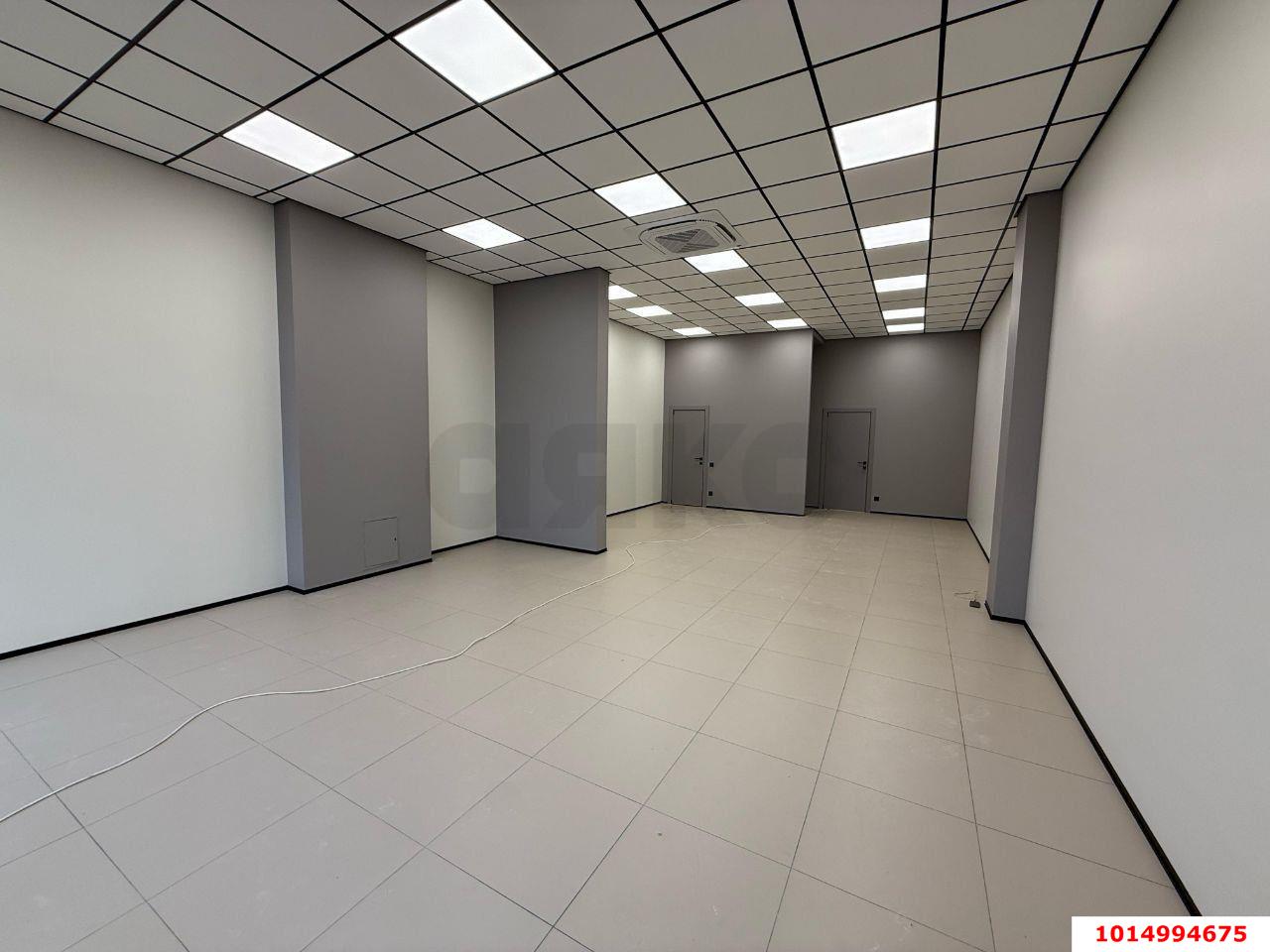 Фото №9: Торговое помещение 67&nbsp;м², 1/3&nbsp;эт. - Новороссийск, Приморский, мкр. жилой комплекс Испанская Деревня Сан Педро, ул. Анапское шоссе, 51Гк1