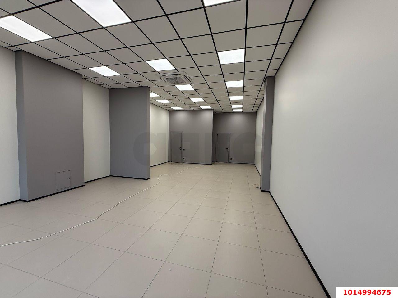 Фото №3: Торговое помещение 67&nbsp;м², 1/3&nbsp;эт. - Новороссийск, Приморский, мкр. жилой комплекс Испанская Деревня Сан Педро, ул. Анапское шоссе, 51Гк1