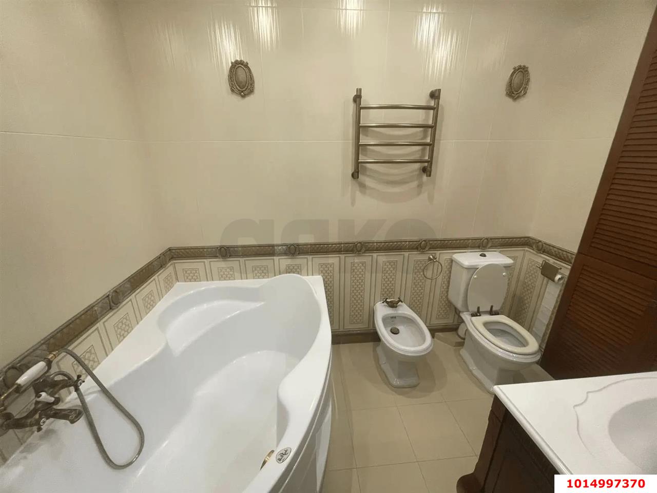 Фото №4: 3-комнатная квартира 114&nbsp;м², 7/16&nbsp;эт. - Краснодар, мкр. Западный внутригородской округ, ул. Бабушкина, 295