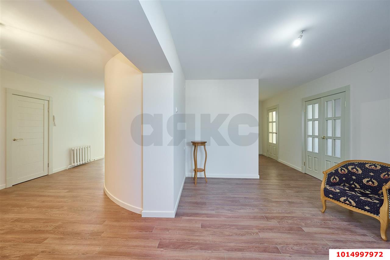Фото №5: 3-комнатная квартира 127&nbsp;м², 10/10&nbsp;эт. - Краснодар, мкр. Западный внутригородской округ, ул. Красных Партизан, 248