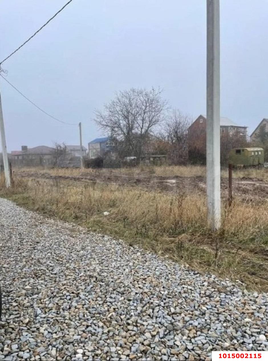 Фото №2: Личное подсобное хозяйство 5.4&nbsp;сот. - Ленина, Карасунский внутригородской округ, снт Радуга, ул. Прохладная, 959