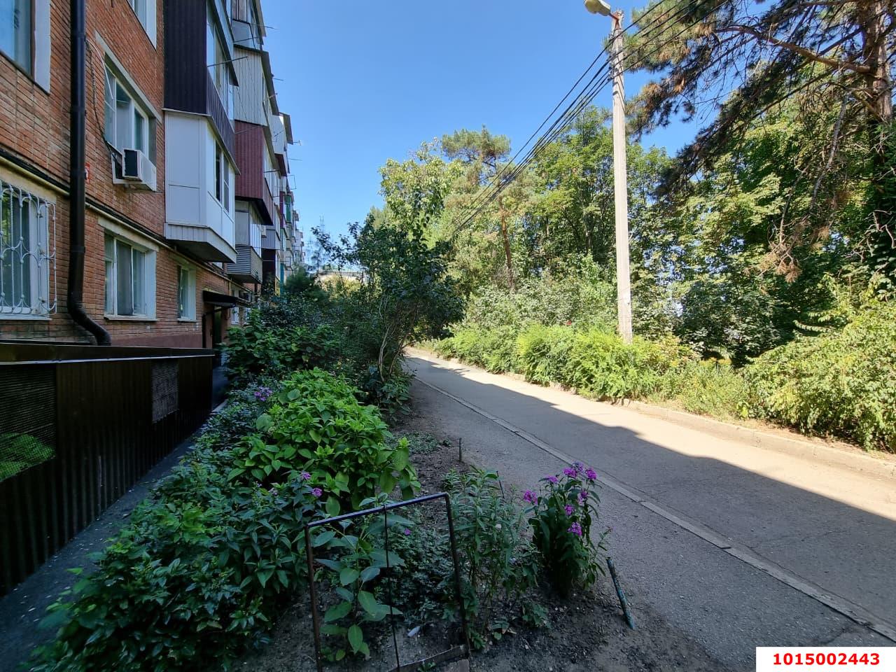 Фото №12: 2-комнатная квартира 36&nbsp;м², 5/5&nbsp;эт. - Краснодар, Прикубанский внутригородской округ, мкр. Славянский, ул. Азовская, 13