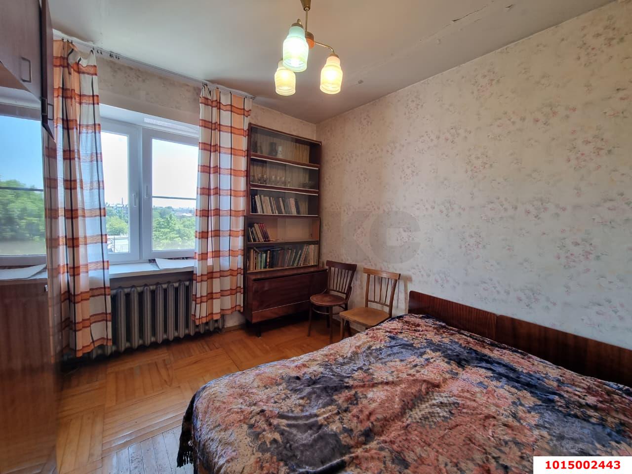 Фото №3: 2-комнатная квартира 36&nbsp;м², 5/5&nbsp;эт. - Краснодар, Прикубанский внутригородской округ, мкр. Славянский, ул. Азовская, 13