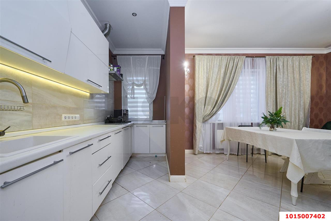 Фото №5: 3-комнатная квартира 140&nbsp;м², 1/16&nbsp;эт. - Краснодар, Прикубанский внутригородской округ, 40 лет Победы, мкр. жилой комплекс Симфония, ул. Российская, 72/2