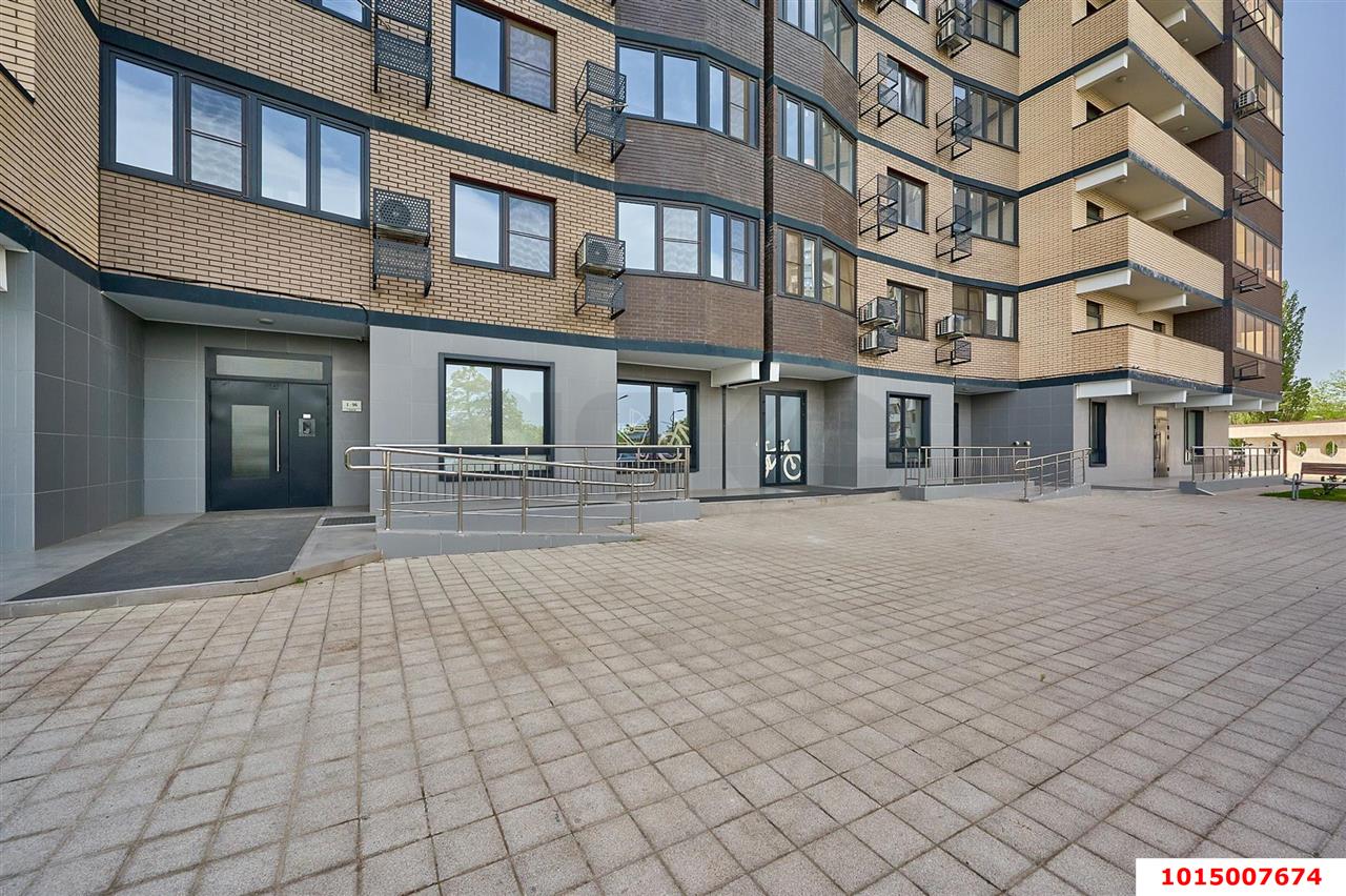 Фото №9: 3-комнатная квартира 102&nbsp;м², 22/24&nbsp;эт. - Краснодар, Западный внутригородской округ, Горогороды, ЖК Береговая-2, мкр. Центральный, ул. Береговая, 2к2