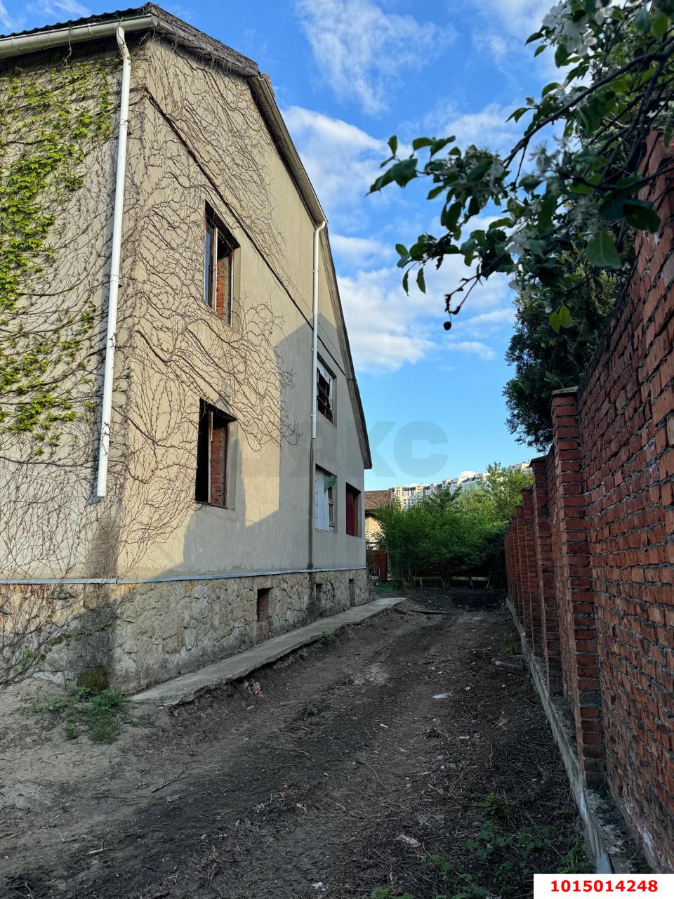 Фото №2: Дом 357&nbsp;м² + 8&nbsp;сот., 4&nbsp;эт. - Краснодар, Прикубанский внутригородской округ, Школьный, мкр. Круглик, ул. Баканская, 8