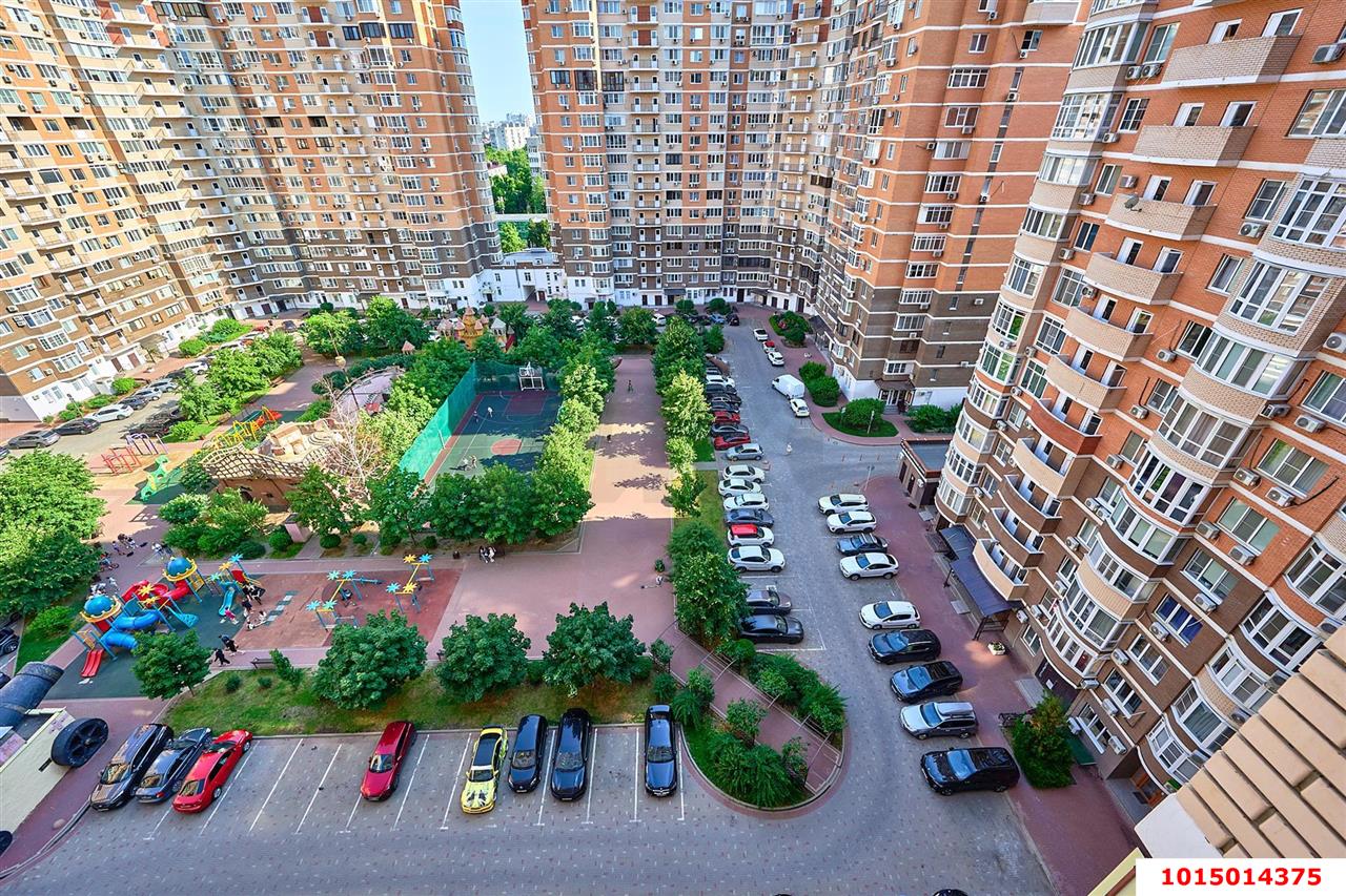 Фото №16: 3-комнатная квартира 140&nbsp;м², 10/18&nbsp;эт. - Краснодар, Прикубанский внутригородской округ, Фестивальный, мкр. Солнечный, ул. Архитектора Ишунина, 1