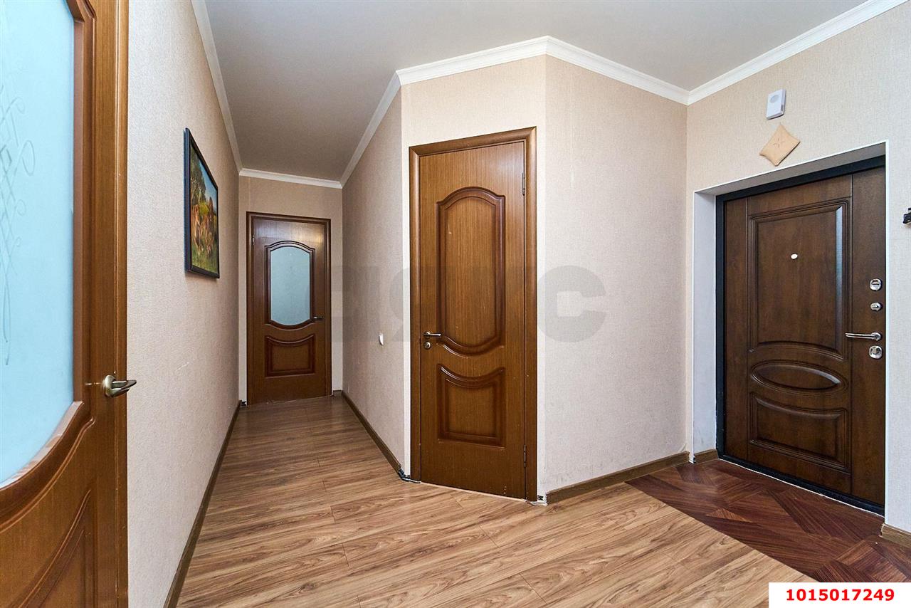 Фото №2: 2-комнатная квартира 75&nbsp;м², 1/8&nbsp;эт. - Краснодар, Прикубанский внутригородской округ, мкр. Восточно-Кругликовский, ул. Черкасская, 125