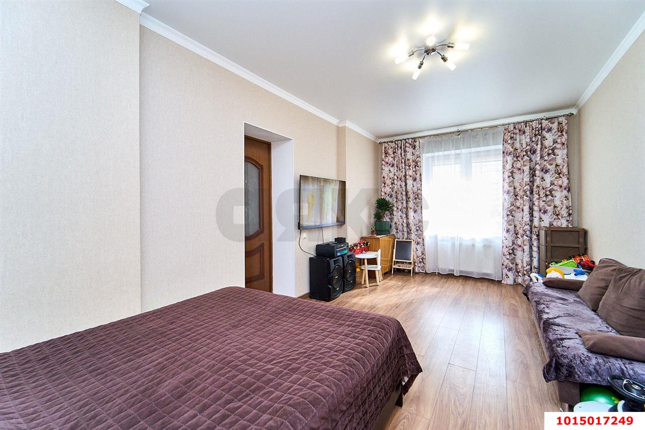 Фото №5: 2-комнатная квартира 75&nbsp;м², 1/8&nbsp;эт. - Краснодар, Прикубанский внутригородской округ, мкр. Восточно-Кругликовский, ул. Черкасская, 125