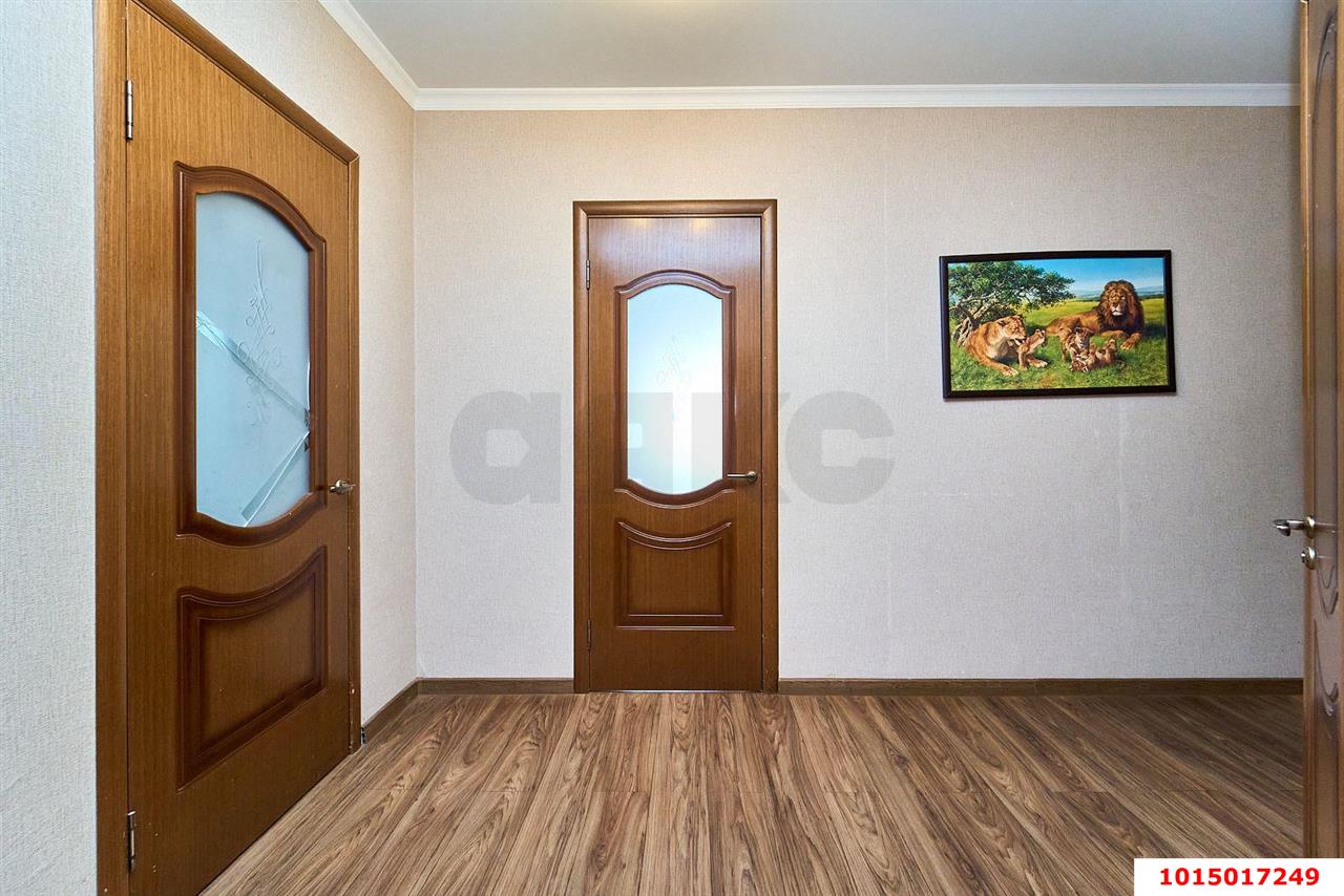 Фото №7: 2-комнатная квартира 75&nbsp;м², 1/8&nbsp;эт. - Краснодар, Прикубанский внутригородской округ, мкр. Восточно-Кругликовский, ул. Черкасская, 125