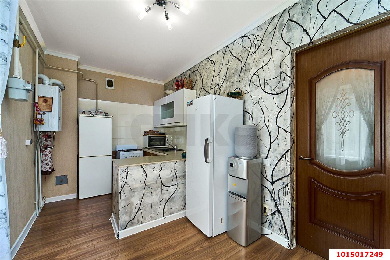 Фото №4: 2-комнатная квартира 75&nbsp;м², 1/8&nbsp;эт. - Краснодар, Прикубанский внутригородской округ, мкр. Восточно-Кругликовский, ул. Черкасская, 125