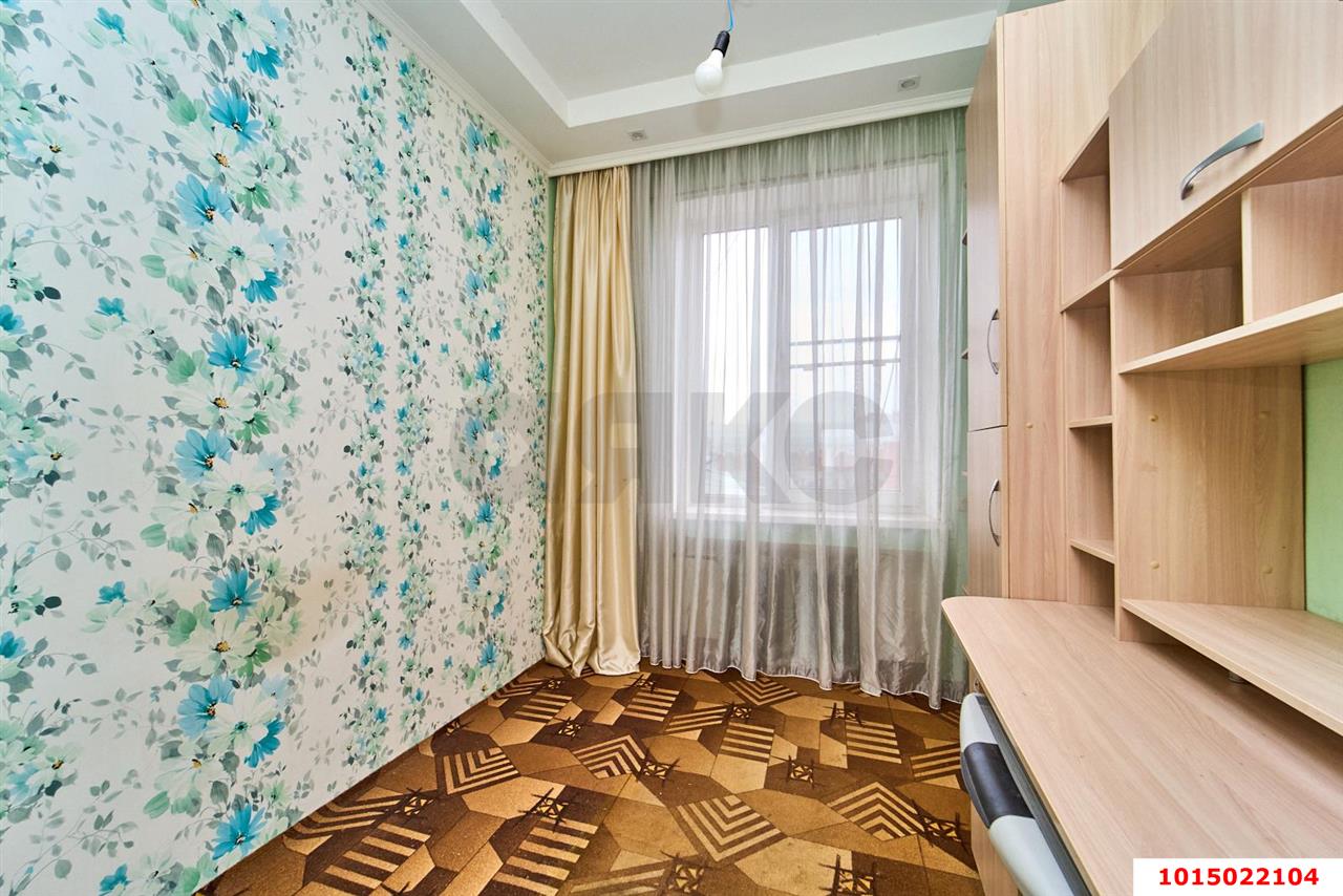 Фото №6: 2-комнатная квартира 41&nbsp;м², 5/5&nbsp;эт. - Краснодар, Центральный внутригородской округ, мкр. Центральный, ул. Митрофана Седина, 2
