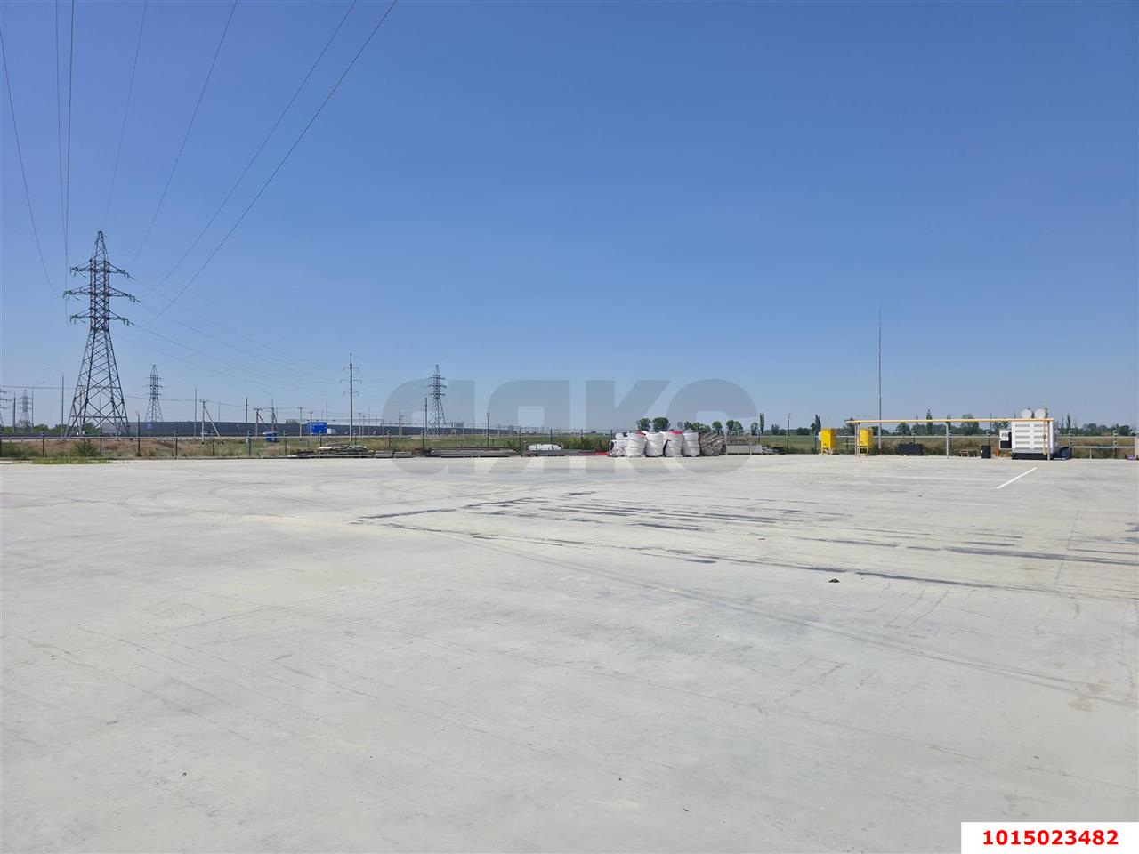 Фото №3: Коммерция 2500&nbsp;м², 1/2&nbsp;эт. - Марьянская