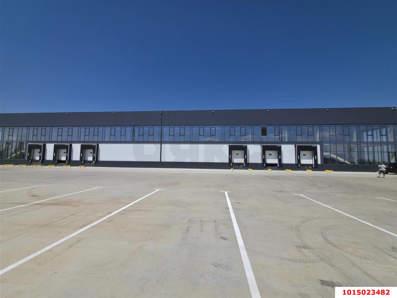 Фото №2: Коммерция 2500&nbsp;м², 1/2&nbsp;эт. - Марьянская
