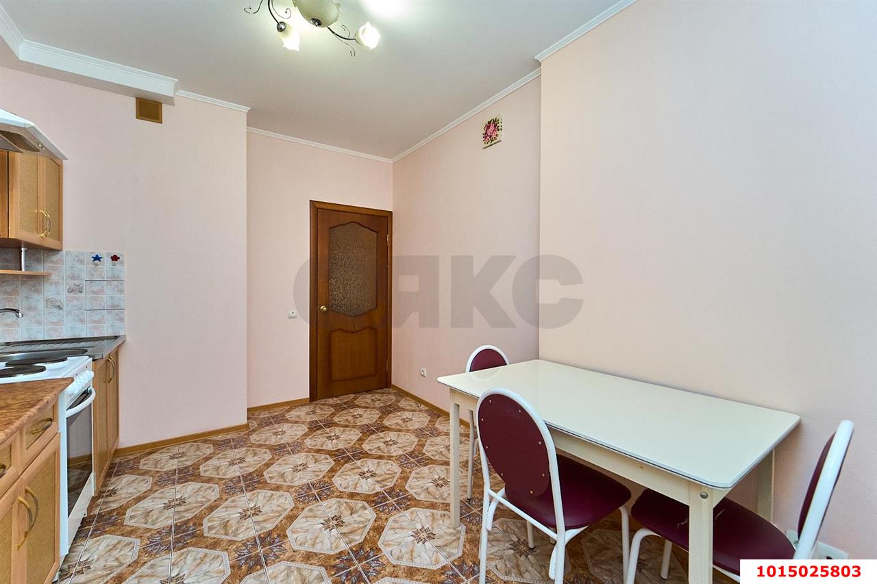 Фото №4: 1-комнатная квартира 56&nbsp;м², 5/17&nbsp;эт. - Краснодар, Карасунский внутригородской округ, мкр. Комсомольский, ул. Тюляева, 2/1