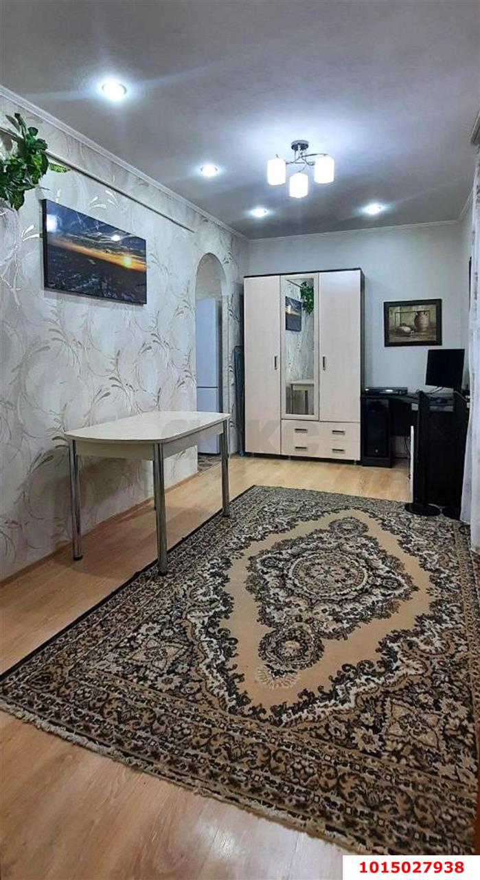 Фото №2: 2-комнатная квартира 35&nbsp;м², 1/1&nbsp;эт. - Краснодар, Центральный внутригородской округ, мкр. Центральный, ул. Пашковская, 96