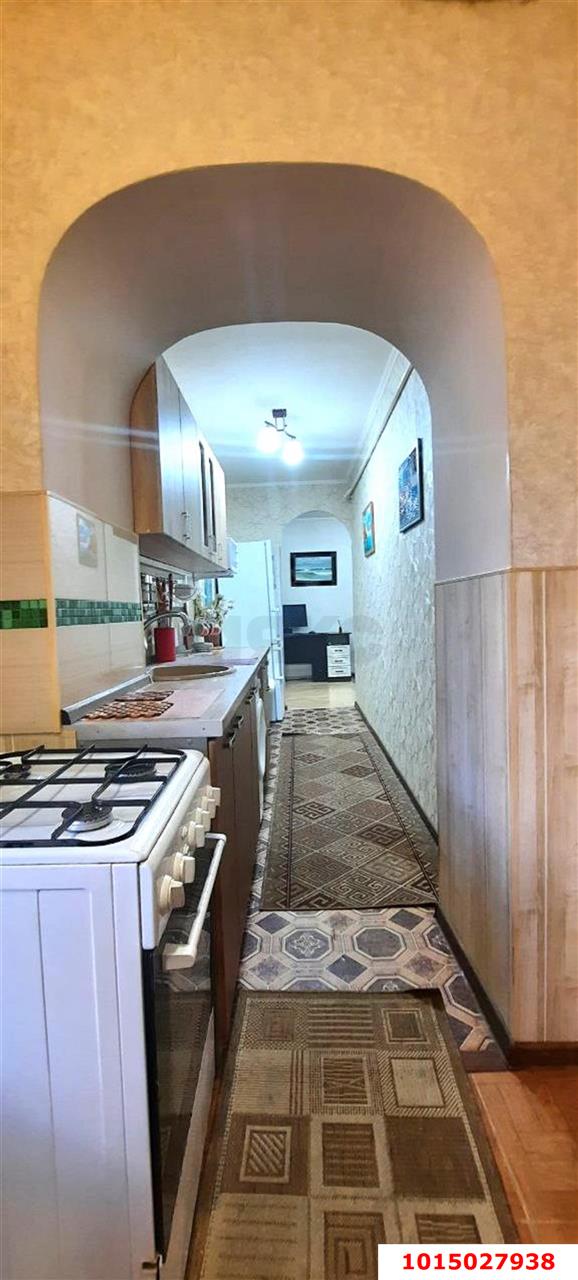 Фото №14: 2-комнатная квартира 35&nbsp;м², 1/1&nbsp;эт. - Краснодар, Центральный внутригородской округ, мкр. Центральный, ул. Пашковская, 96