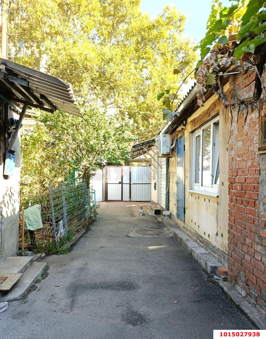 Фото №15: 2-комнатная квартира 35&nbsp;м², 1/1&nbsp;эт. - Краснодар, Центральный внутригородской округ, мкр. Центральный, ул. Пашковская, 96