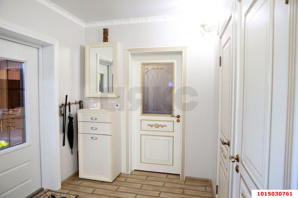Фото №11: Дом 206&nbsp;м² + 12&nbsp;сот., 2&nbsp;эт. - Елизаветинская, Прикубанский внутригородской округ, ст Кубанские Зори, ул. Виноградная, 92
