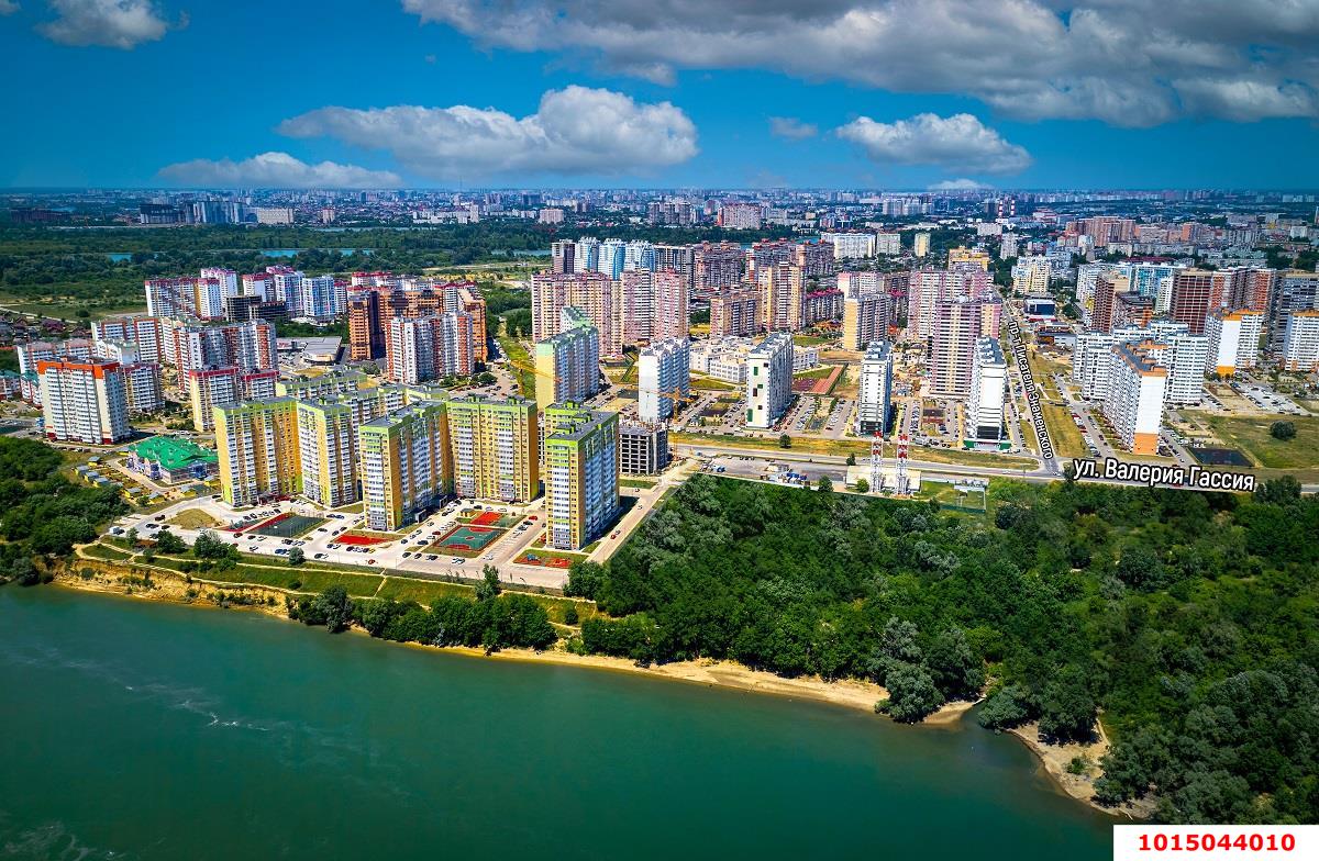 Фото №15: 3-комнатная квартира 85&nbsp;м², 2/12&nbsp;эт. - Краснодар, Карасунский внутригородской округ, мкр. Почтовый, ул. имени Валерия Гассия, 18