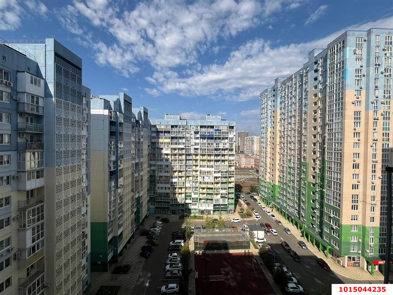 Фото №8: 2-комнатная квартира 74&nbsp;м², 13/16&nbsp;эт. - Краснодар, Прикубанский внутригородской округ, мкр. Завод Измерительных Приборов, ул. Карякина, 5к1
