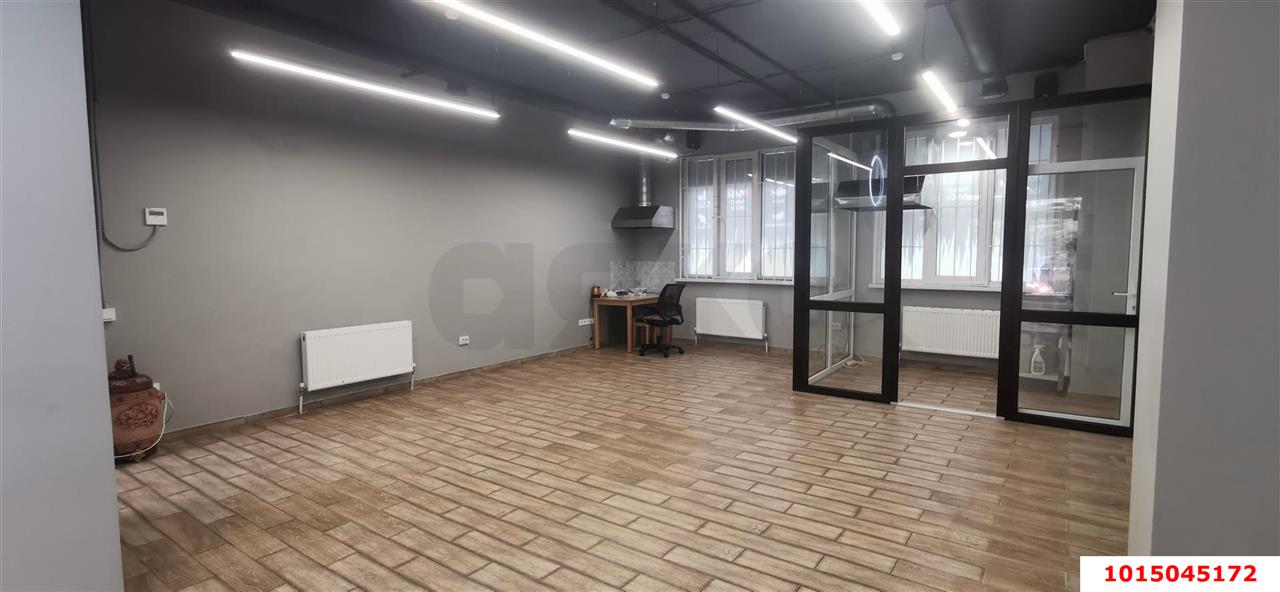 Фото №4: Торговое помещение 84&nbsp;м², 1/17&nbsp;эт. - Краснодар, Карасунский внутригородской округ, Черёмушки, мкр. ЖК Привилегия, ул. Селезнёва, 4/15к1