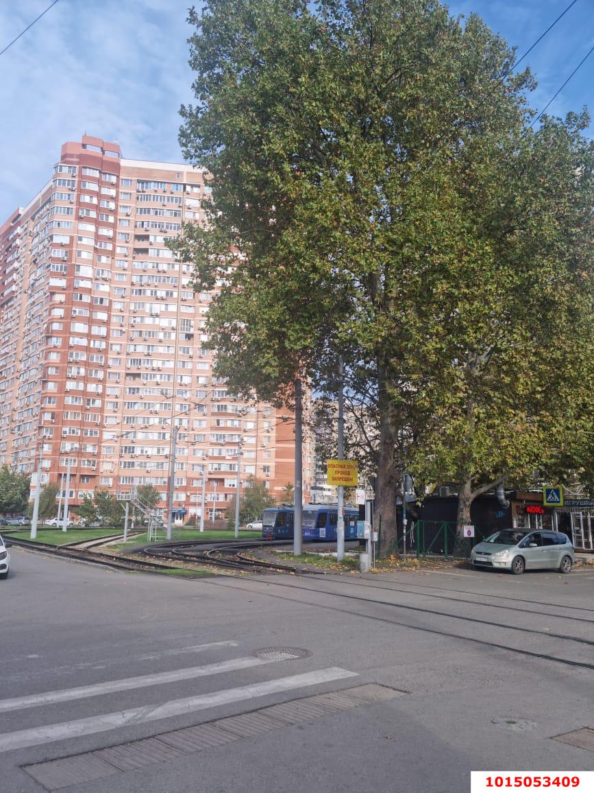 Фото №3: Отдельное здание 237&nbsp;м², 2&nbsp;эт. - Краснодар, Прикубанский внутригородской округ, мкр. 40 лет Победы, ул. Достоевского, 85