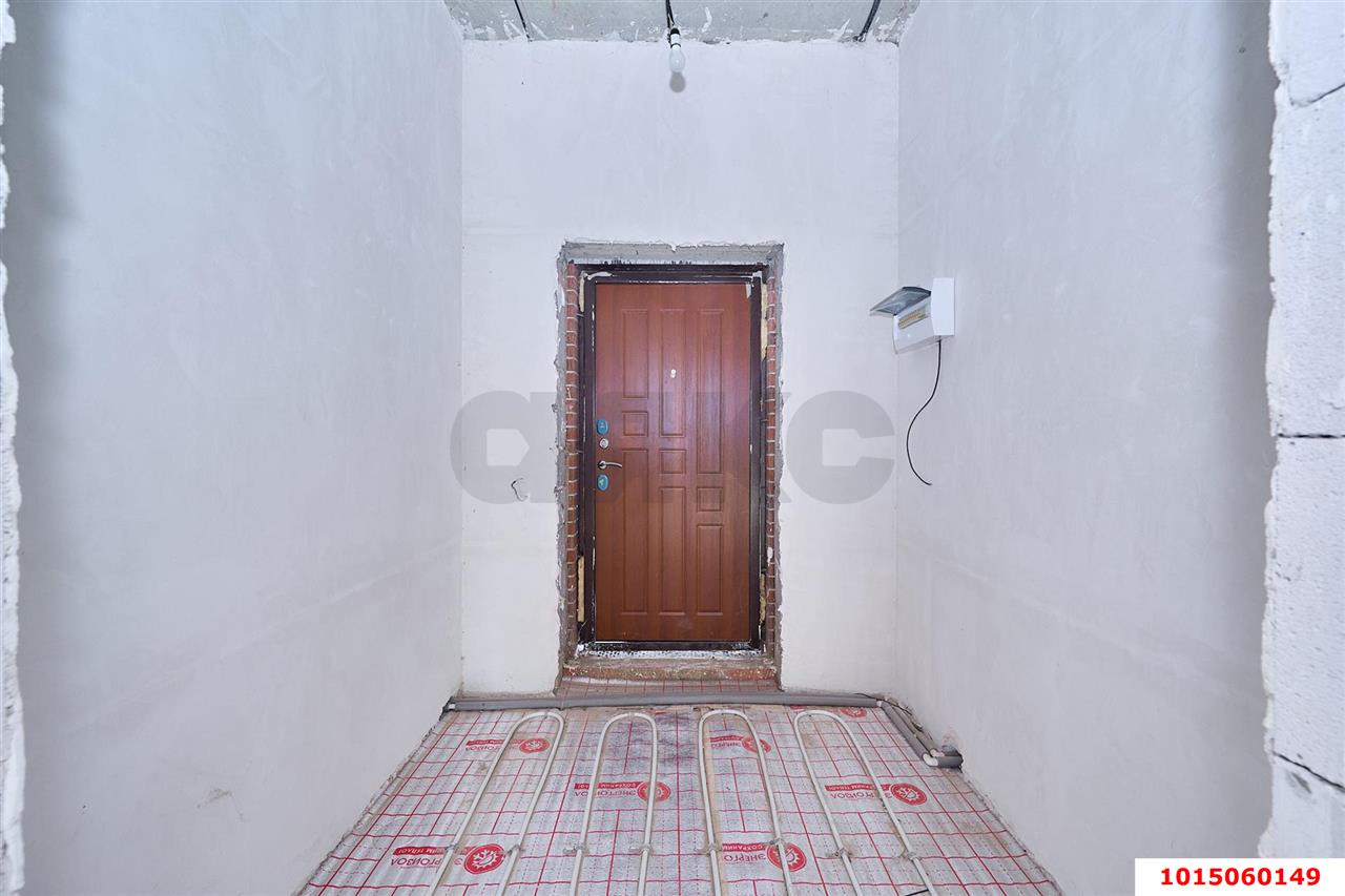 Фото №15: Дом 159&nbsp;м² + 4&nbsp;сот., 2&nbsp;эт. - Ленина, Карасунский внутригородской округ, мкр. квартал Золотистый, 59/8