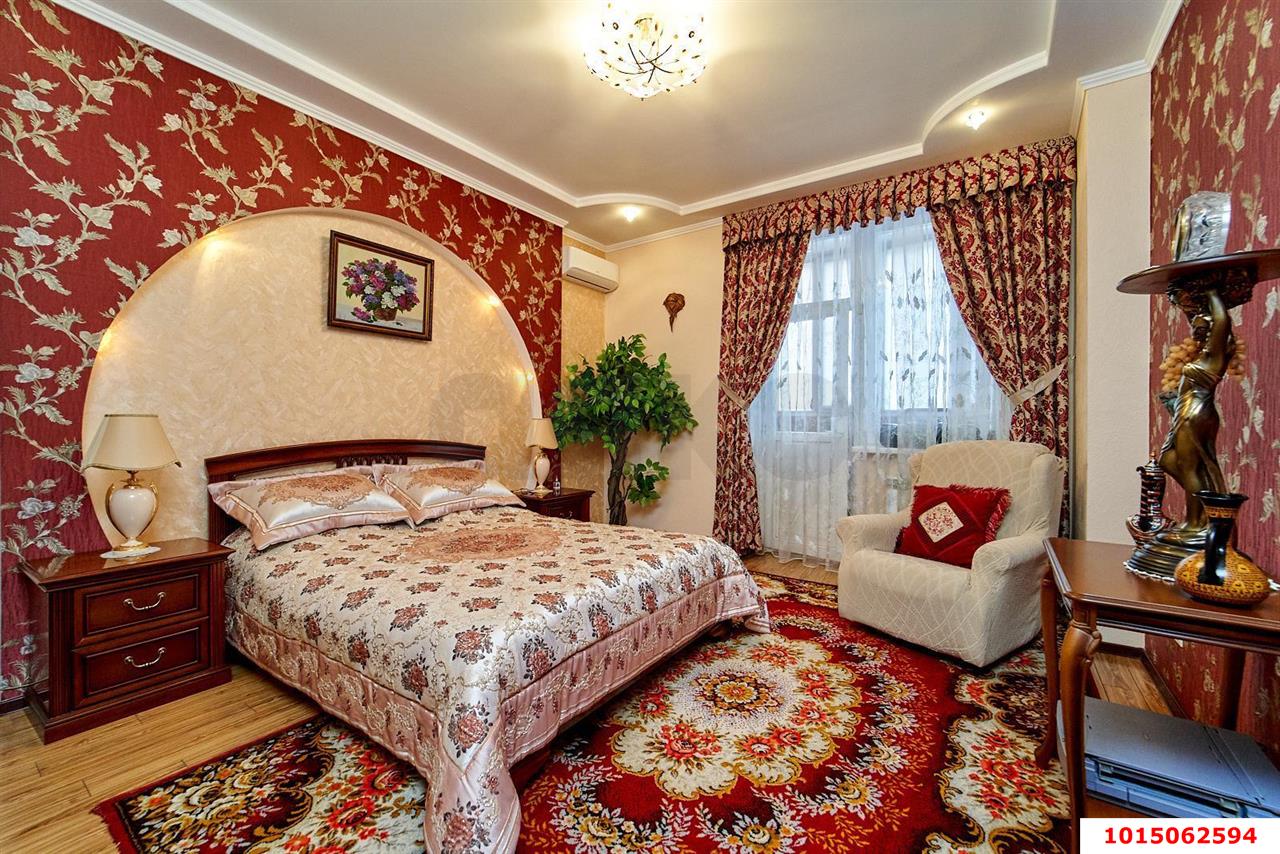 Фото №4: 3-комнатная квартира 117&nbsp;м², 3/16&nbsp;эт. - Краснодар, Западный внутригородской округ, мкр. Центральный, ул. Кубанская набережная, 58