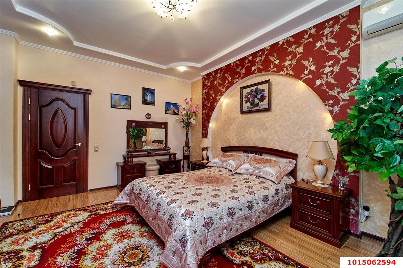 Фото №5: 3-комнатная квартира 117&nbsp;м², 3/16&nbsp;эт. - Краснодар, Западный внутригородской округ, мкр. Центральный, ул. Кубанская набережная, 58