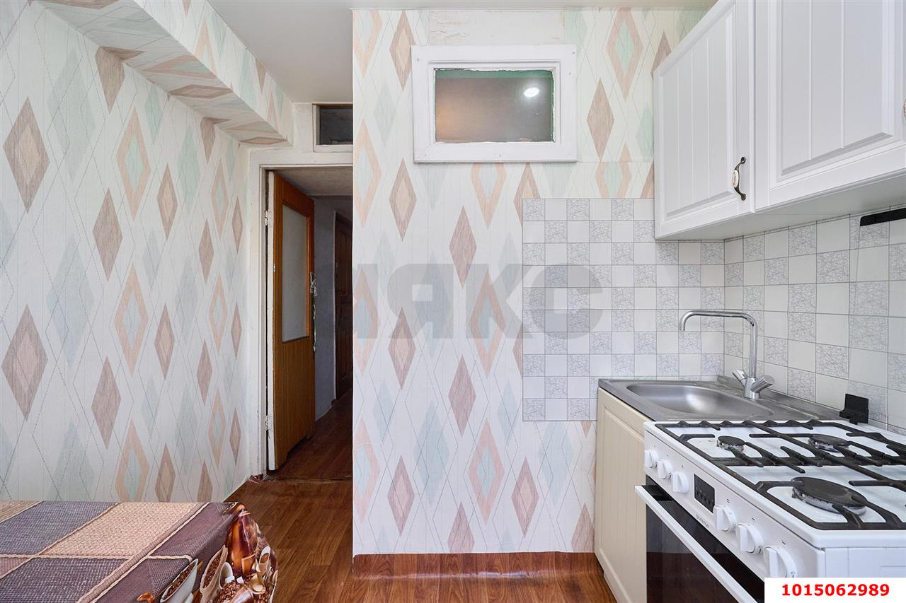 Фото №9: 2-комнатная квартира 44&nbsp;м², 5/5&nbsp;эт. - Краснодар, Центральный внутригородской округ, мкр. Черёмушки, ул. Айвазовского, 104